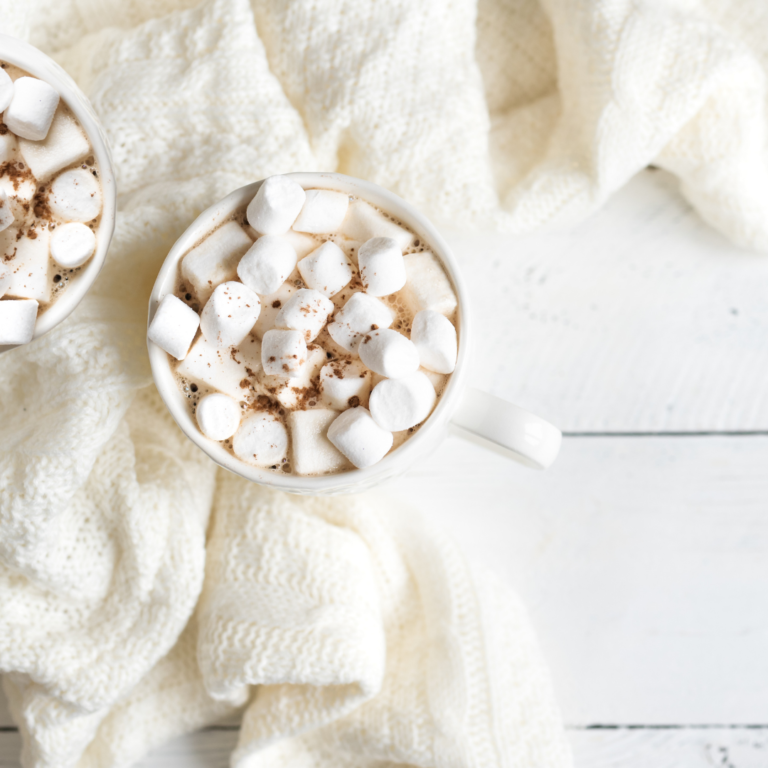 22 Fall Date Night Ideas – The Most Perfect Cozy and Sweet Date Ideas!