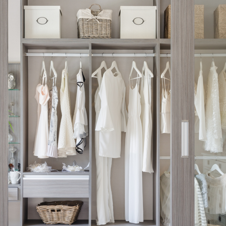 How to Motivate Yourself to Tackle Organization Projects In the New Year | Guest Post
