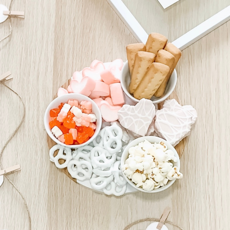 How to Make A Valentine’s Day Treat Charcuterie Board
