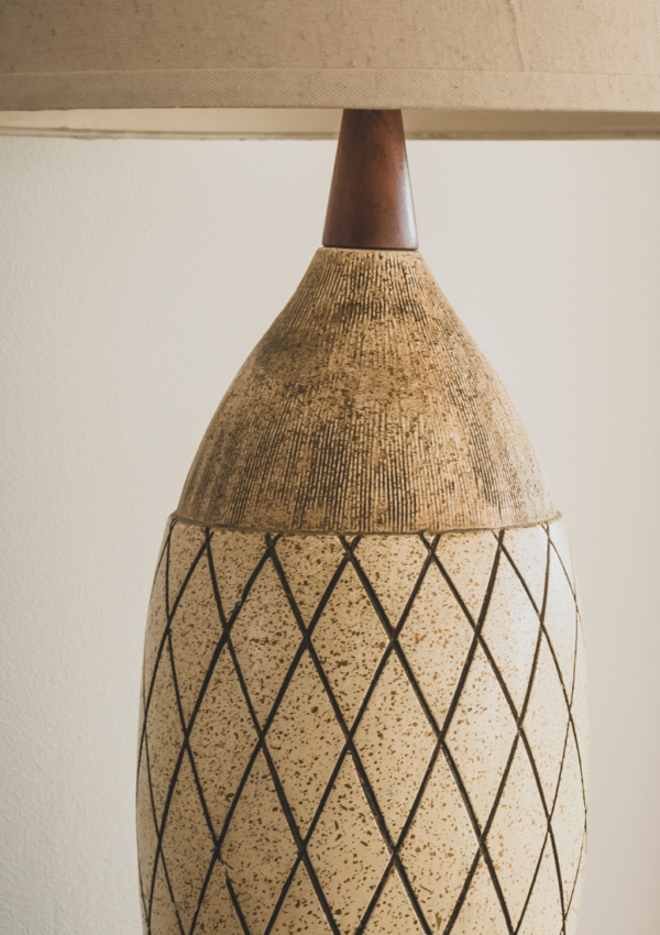 10 Neutral Midcentury Decor Must-Haves