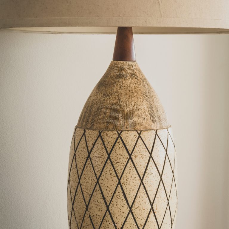 10 Neutral Midcentury Decor Must-Haves
