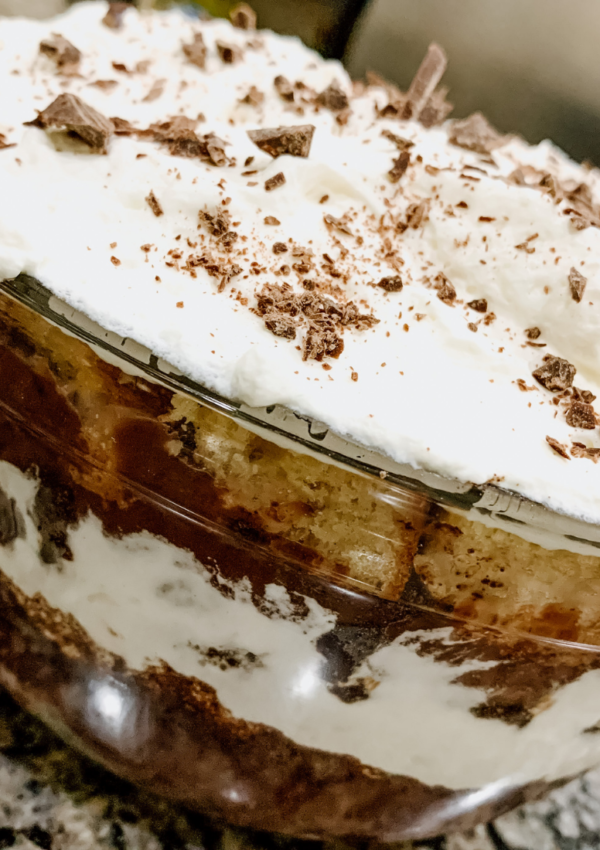 Easy Chocolate Trifle Dessert