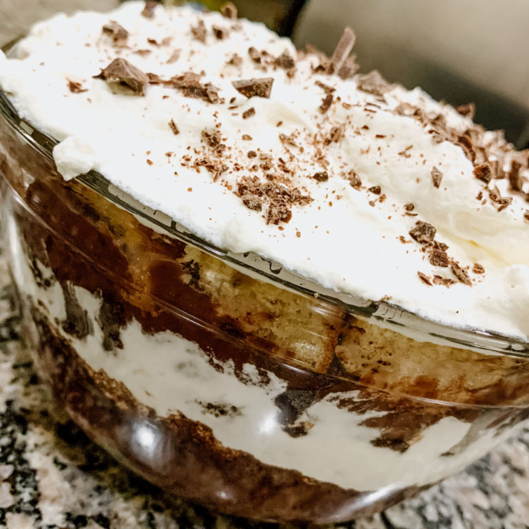 Easy Chocolate Trifle Dessert