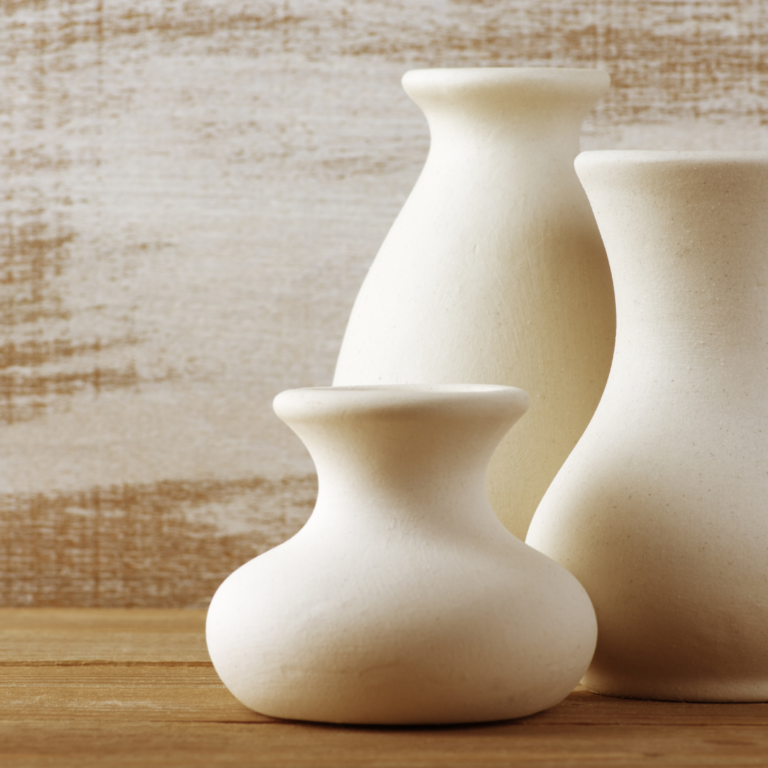 30+ Gorgeous Accent Jars and Vases