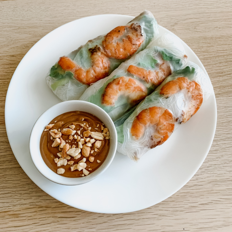 Vietnamese Spring Rolls with Peanut Sauce (Gỏi cuốn)