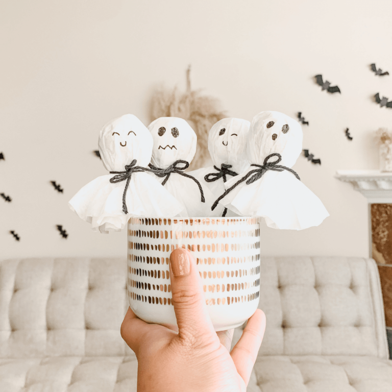 Coffee Filter Ghosts Halloween Craft