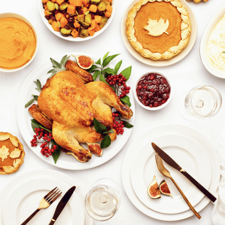 32+ Crowd-Pleasing Thanksgiving Sides You NEED To Make!