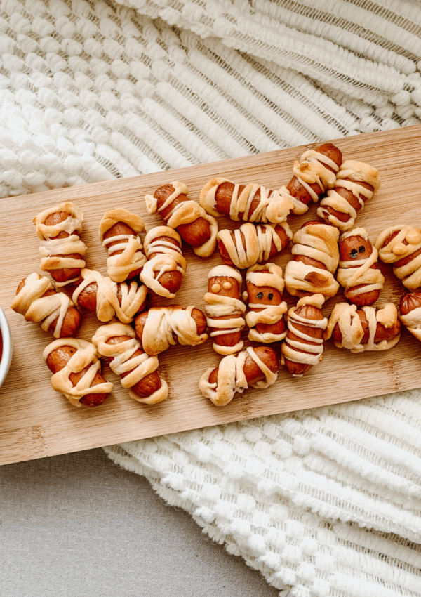 Halloween Mummy Hot Dogs