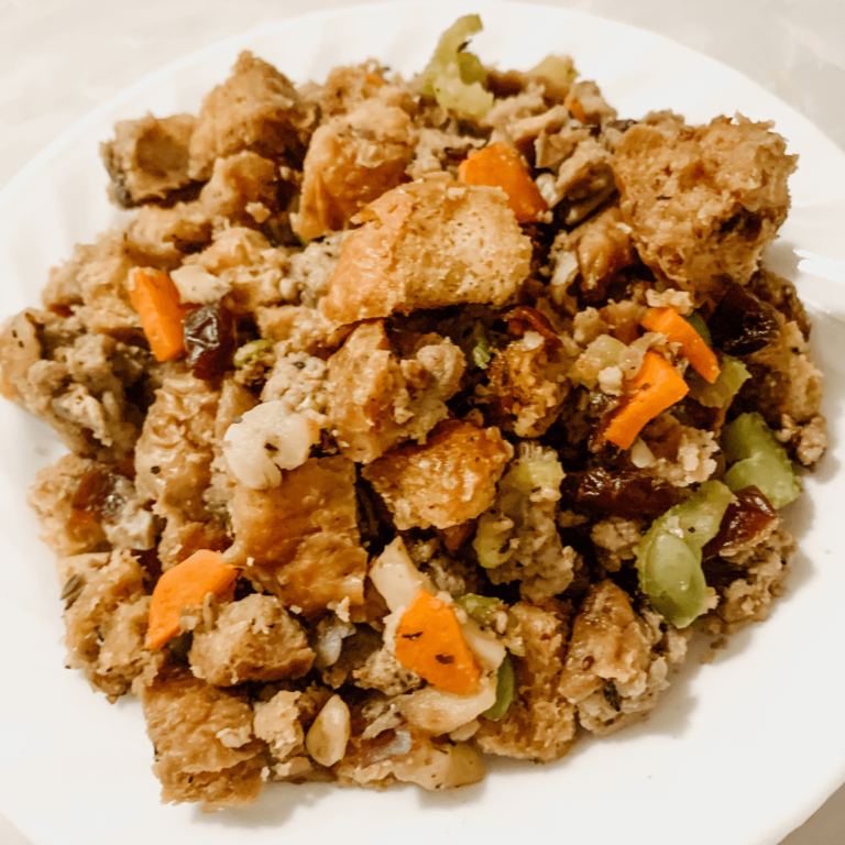 THE BEST Thanksgiving Stuffing