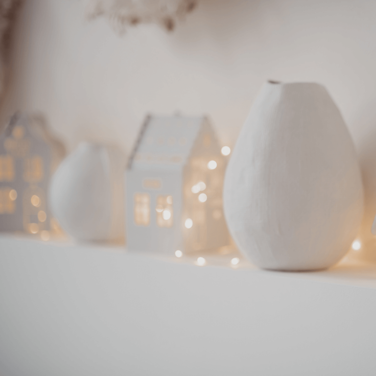 20 Beautiful White Amazon Christmas Decor Must-Have’s