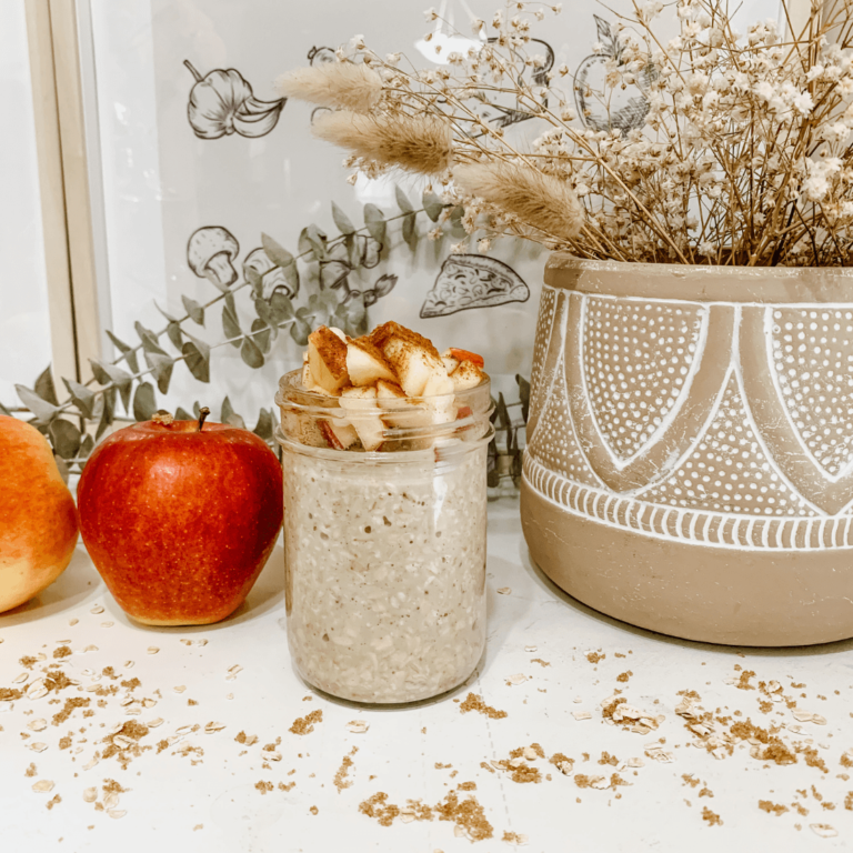 Apple Pie Overnight Oats