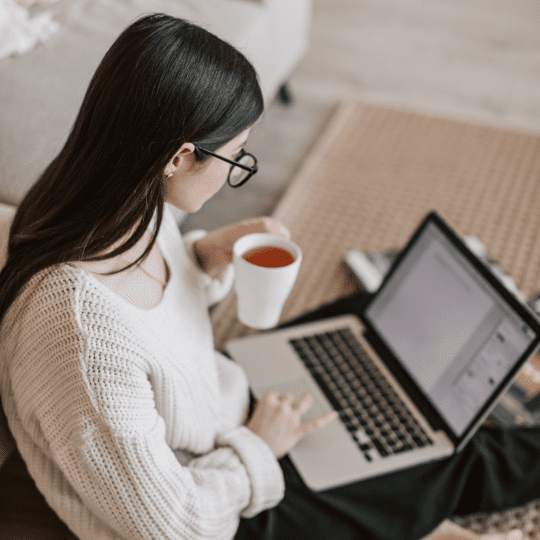Top 5 Helpful Blogging Tools For Beginners | AD