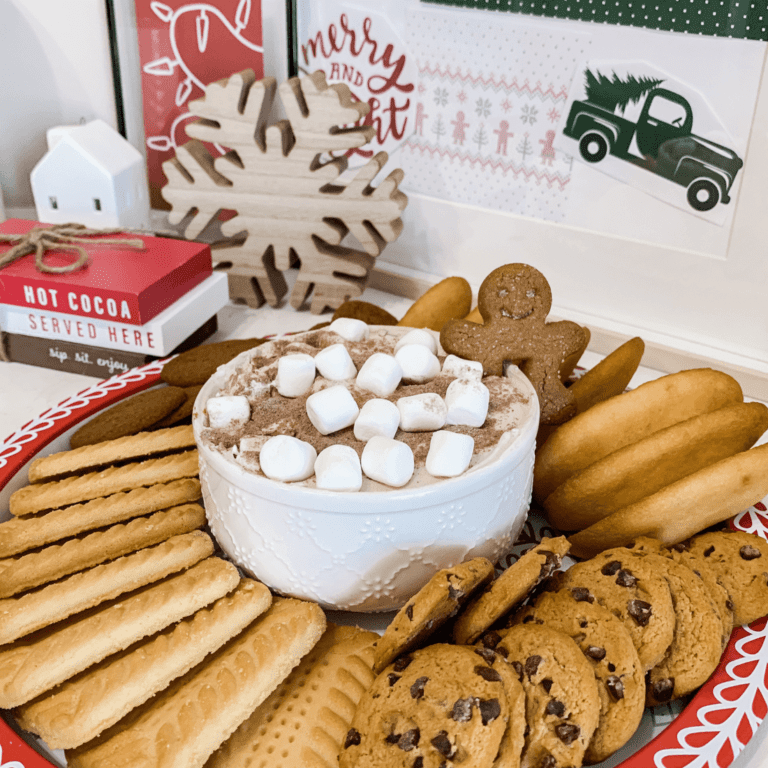 Easy 3 Ingredient Hot Chocolate Dip