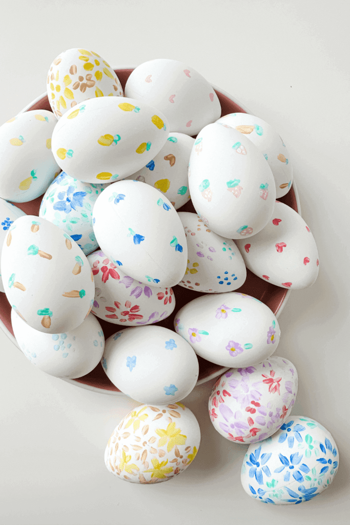 DIY Dainty Painted Easter Eggs - Lynn Mumbing Mejia - Pin 2