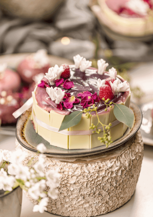 30+ Gorgeous Cake Designs For Mother’s Day