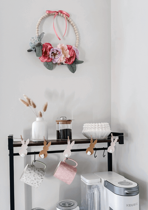 DIY Pretty Spring Wreath