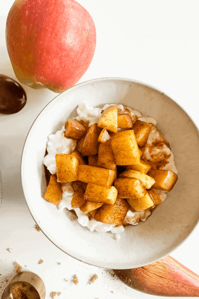 Cottage Cheese Apple Pie Bowl - Featured Pin 2 Image - Lynn Mumbing Mejia
