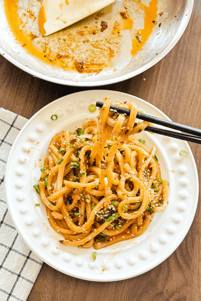 Spicy Garlic Butter Noodles - Lynn Mumbing Mejia - Featured Pin Image 2