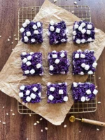 Ube Rice Krispies Treats 💜

These Ube Rice Krispies Treats are chewy, buttery, and bursting with sweet ube flavor! With their vibrant purple color and soft marshmallow texture, this fun twist on a classic childhood treat is perfect for parties, holidays, or whenever you’re craving something unique and delicious.

INGREDIENTS
* 1/4 Cup Unsalted Butter
* 400 g Mini Marshmallows + extra for topping \(optional\)
* 2 tsp Ube Extract
* 4 Cups Rice Krispies Cereal

INSTRUCTIONS
* Line a 9×9-inch baking pan with parchment paper.
* In a large pot over low heat, melt the butter.
* Add the mini marshmallows and stir until completely melted and smooth.
* Stir in the ube extract until evenly incorporated and the mixture is a vibrant purple color.
* Remove from heat and gently fold in the Rice Krispies until fully coated.
* Transfer the mixture to the prepared pan and press it evenly into the corners using a spatula.
* If desired, sprinkle extra mini marshmallows on top and gently press them into the surface.
* Let cool at room temperature before slicing into 9 squares. Enjoy! 

rice krispies treats, cereal rice krispies treats, homemade rice krispies treats, rice krispies treats recipe, how to make rice krispies treats, rice krispies treats homemade, best rice krispie treats, rice krispies treat, rice krispie treats, cereal rice krispie treats, rice krispies treats, rice krispie treats hack, easy rice krispie treats, baked rice krispie treats, rice krispie treats recipe, ube rice krispi, ube desserts, ube baked goods,